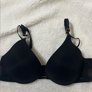 Victoria's Secret Black Very Sexy Push-up Bra with Molded Cups Like New